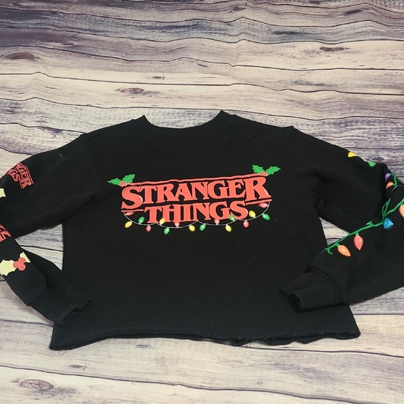 Stranger Things Black Cropped Sweatshirt, sz XS - Picture 1 of 3